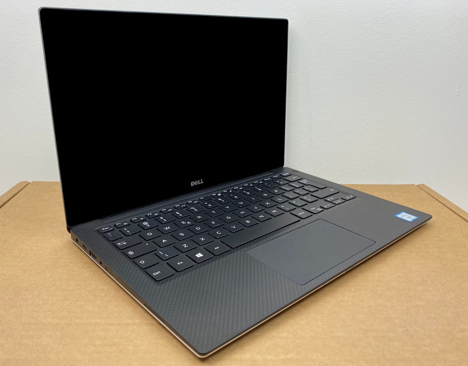 Dell xps 9360 обзор